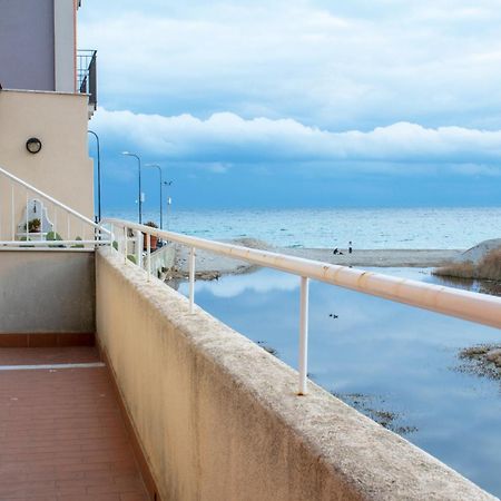 100 Metri Dal Mare Relax A Due Passi Dal Centro Apartment Finale Ligure Ngoại thất bức ảnh